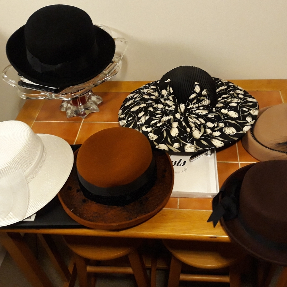 Ladies Hat SOLD